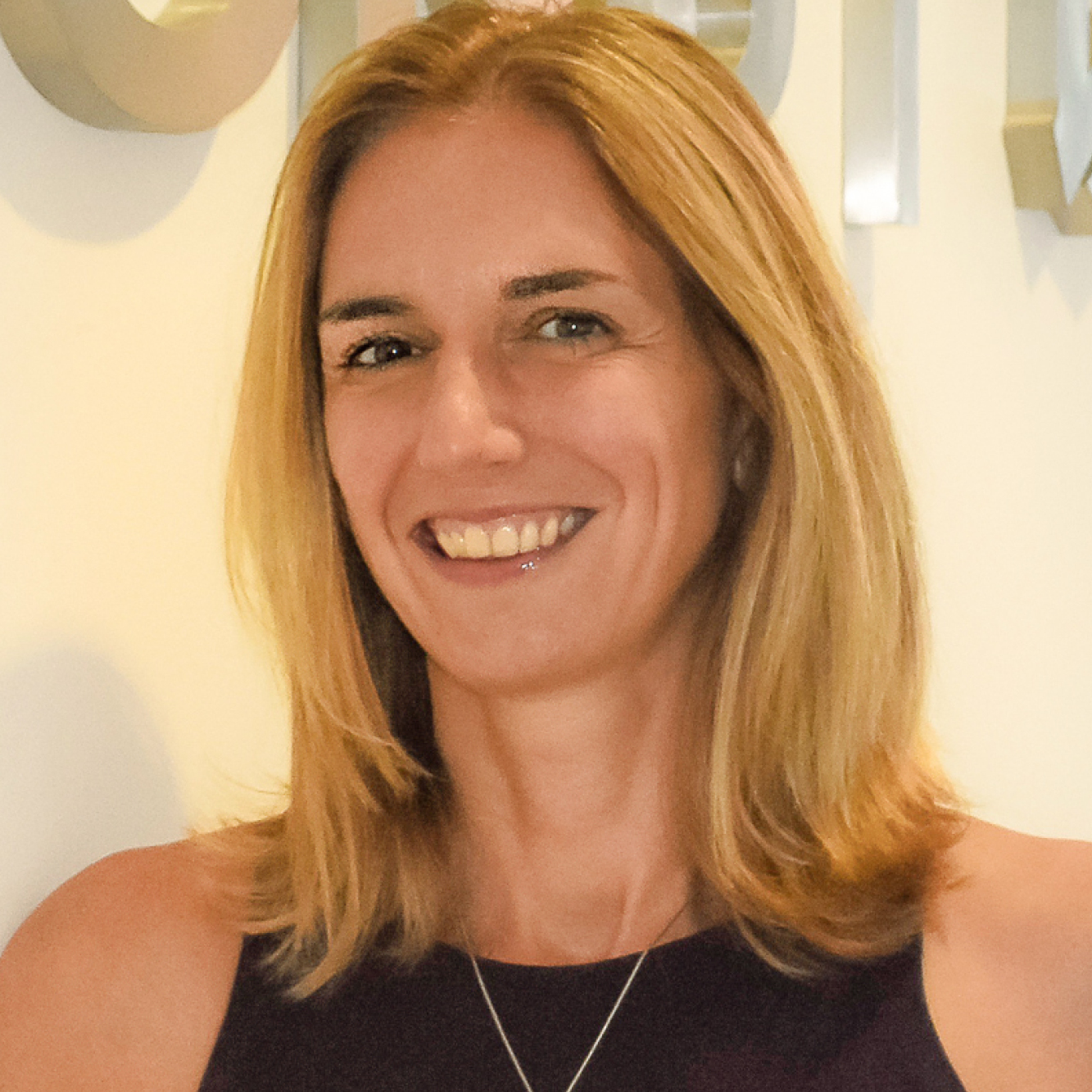 Sophie STANTON