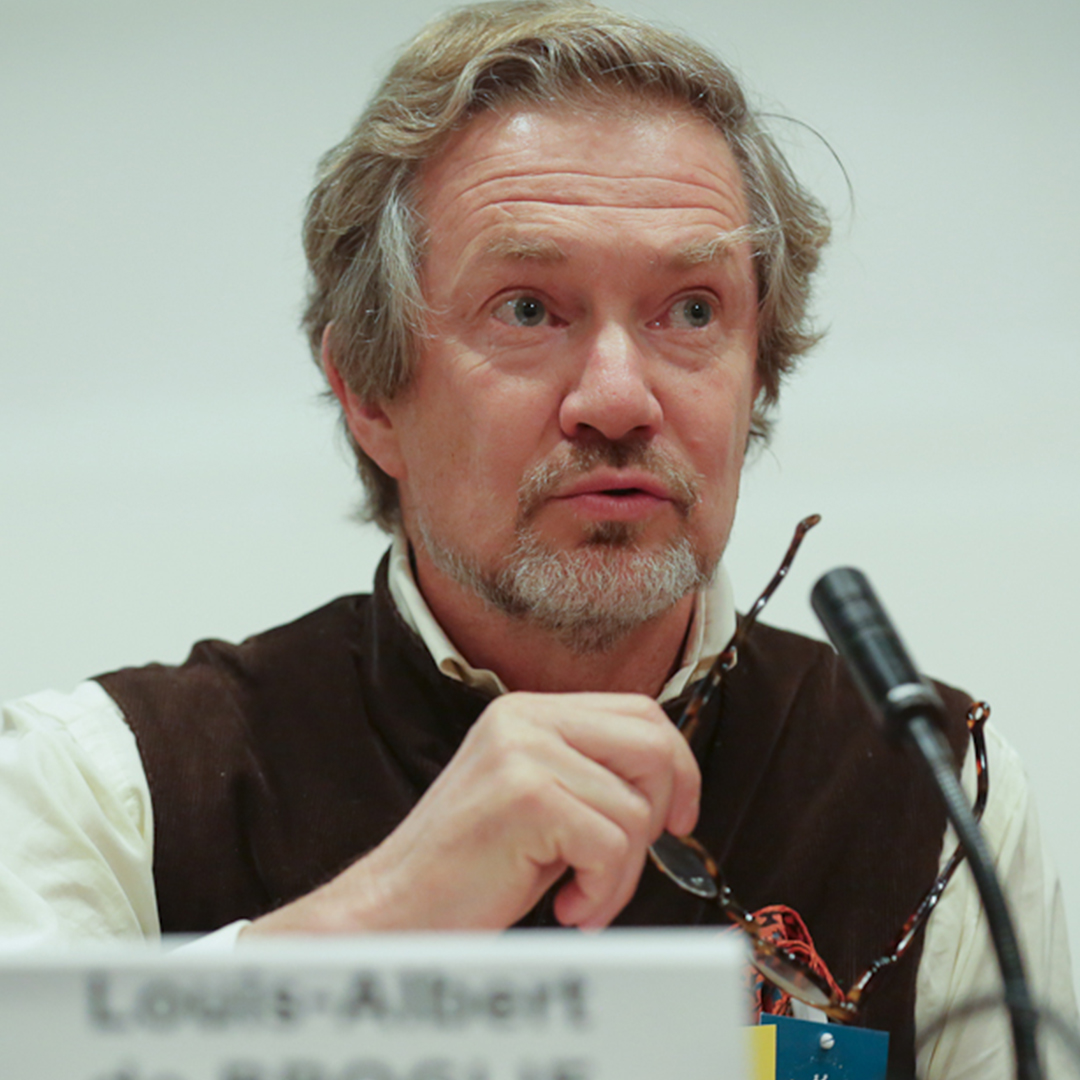 Louis Albert de BROGLIE